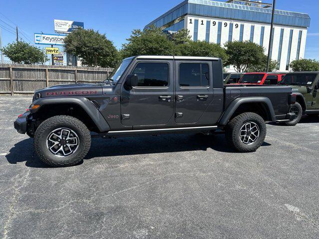 new 2024 Jeep Gladiator car, priced at $44,618