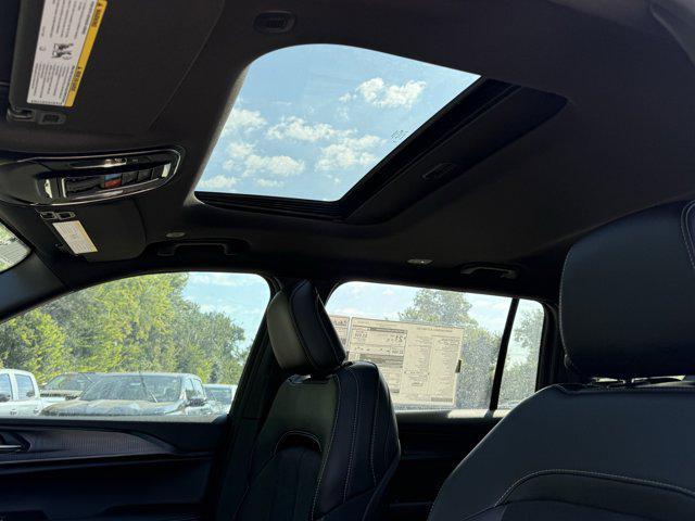new 2025 Jeep Grand Cherokee L car, priced at $39,862