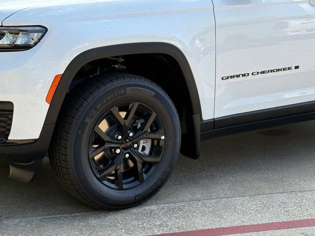 new 2025 Jeep Grand Cherokee L car, priced at $39,862