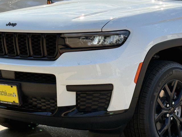 new 2025 Jeep Grand Cherokee L car, priced at $39,862