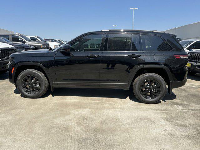 new 2024 Jeep Grand Cherokee car, priced at $36,319