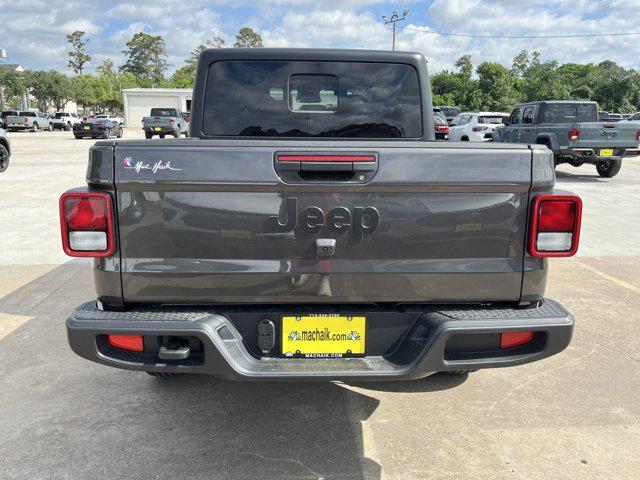 new 2024 Jeep Gladiator car, priced at $32,624