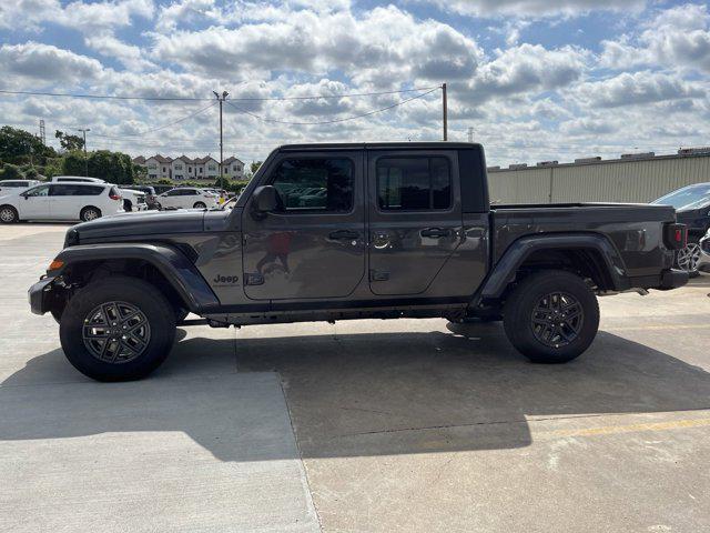 new 2024 Jeep Gladiator car, priced at $32,624