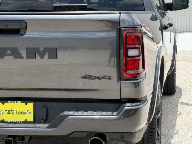 new 2025 Ram 1500 car, priced at $72,675