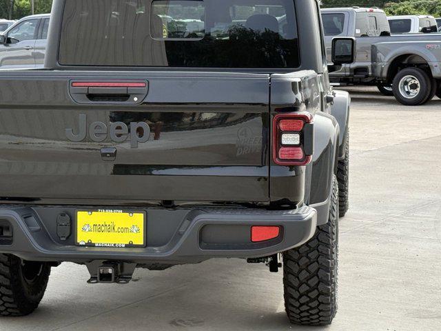 new 2025 Jeep Gladiator car, priced at $38,764