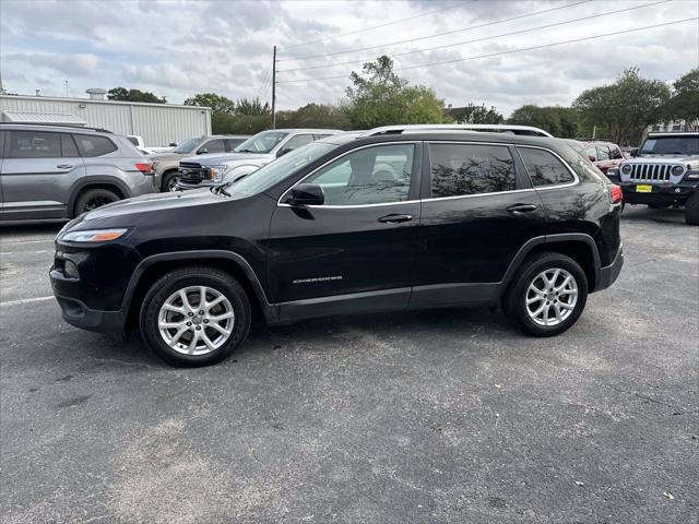 used 2017 Jeep Cherokee car, priced at $11,250