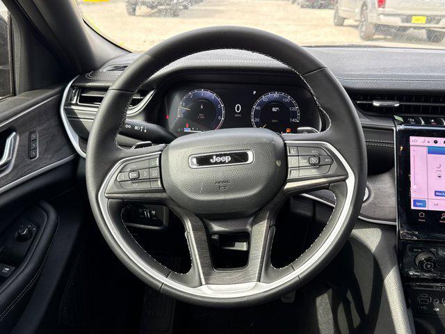new 2025 Jeep Grand Cherokee L car, priced at $40,960