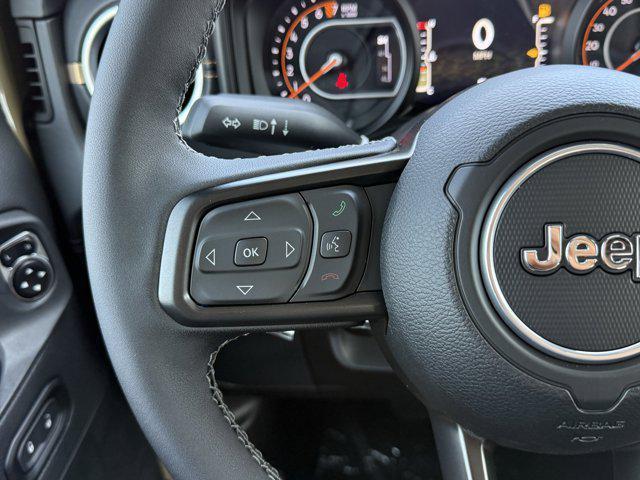 new 2025 Jeep Gladiator car, priced at $37,868