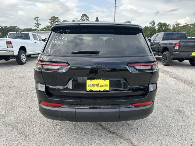 new 2024 Jeep Grand Cherokee L car, priced at $40,308