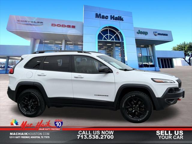 used 2017 Jeep Cherokee car, priced at $14,000