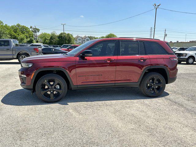 new 2024 Jeep Grand Cherokee car, priced at $38,535