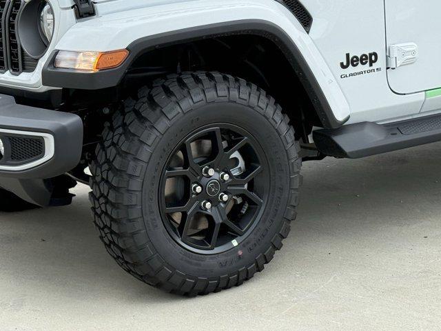 new 2025 Jeep Gladiator car, priced at $39,953