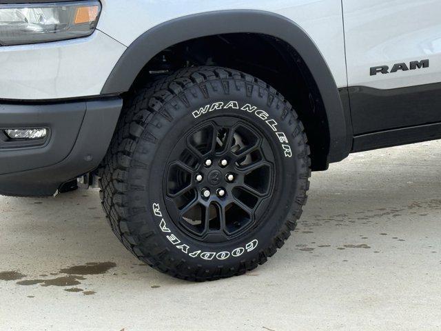 new 2025 Ram 1500 car, priced at $72,660