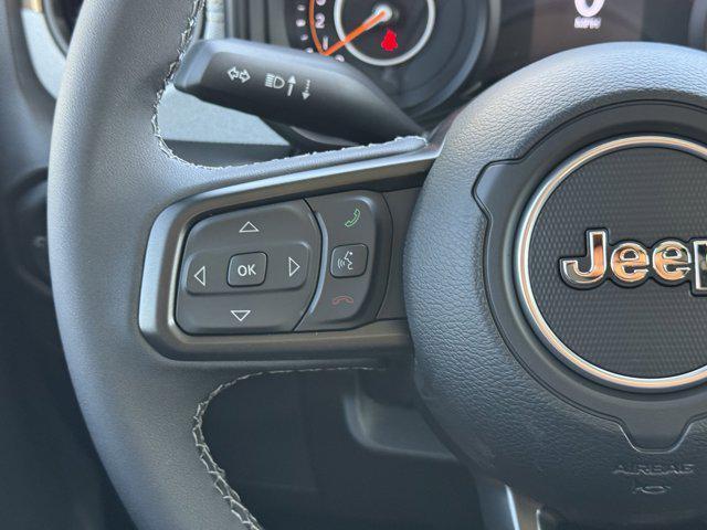 new 2025 Jeep Gladiator car, priced at $37,638