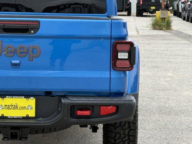 new 2025 Jeep Gladiator car, priced at $47,225
