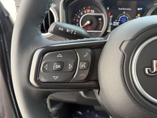 new 2025 Jeep Gladiator car, priced at $37,950