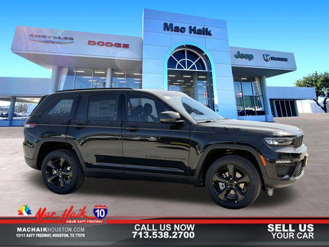 new 2025 Jeep Grand Cherokee car, priced at $36,790
