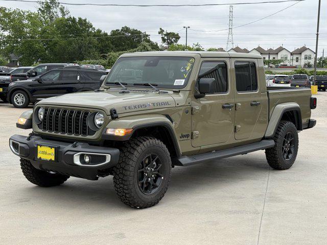 new 2025 Jeep Gladiator car, priced at $38,450