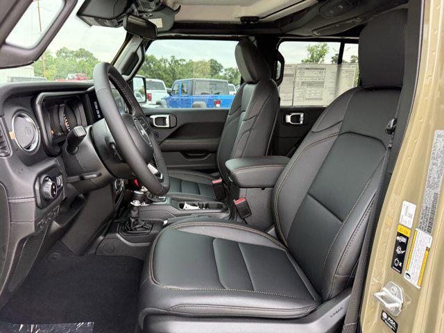 new 2025 Jeep Gladiator car, priced at $38,450