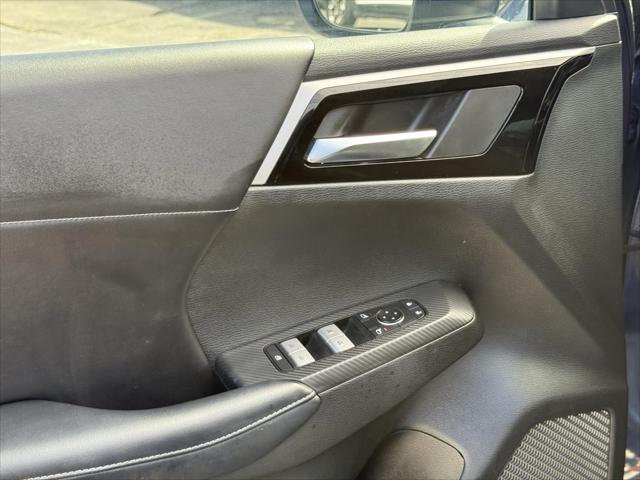 used 2022 Mitsubishi Outlander car, priced at $21,500