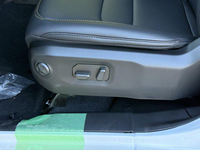 new 2025 Jeep Gladiator car, priced at $42,591