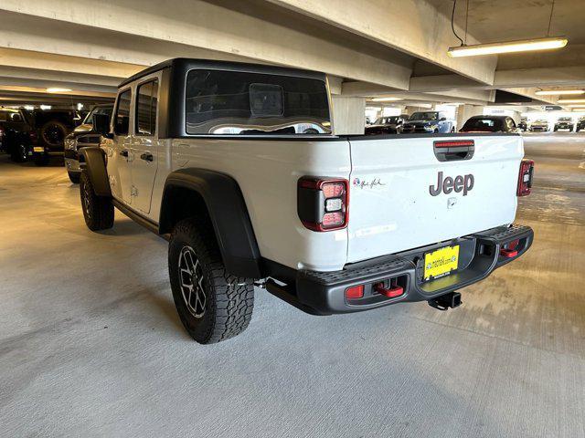 new 2024 Jeep Gladiator car, priced at $44,160