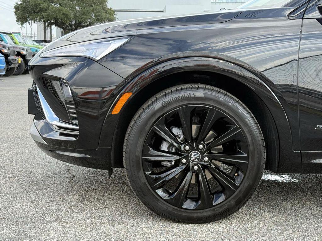 used 2025 Buick Envista car, priced at $26,000