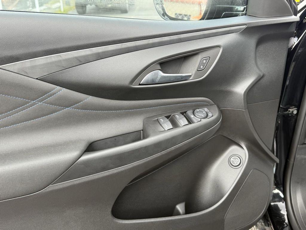 used 2025 Buick Envista car, priced at $26,000