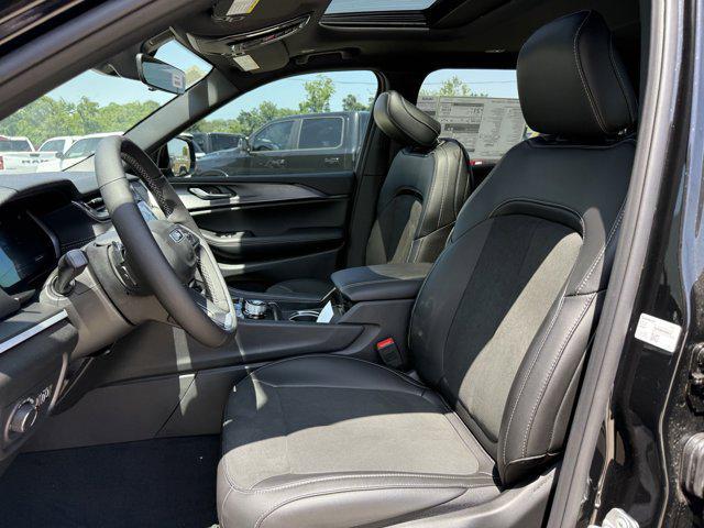 new 2025 Jeep Grand Cherokee L car, priced at $37,127