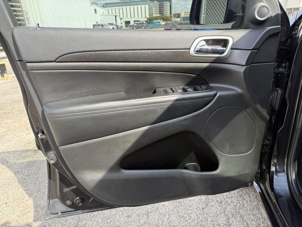 used 2015 Jeep Grand Cherokee car, priced at $12,000