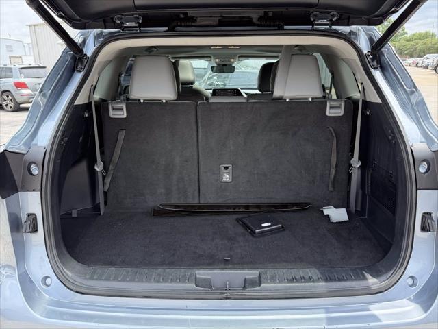 used 2021 Toyota Highlander car, priced at $31,750