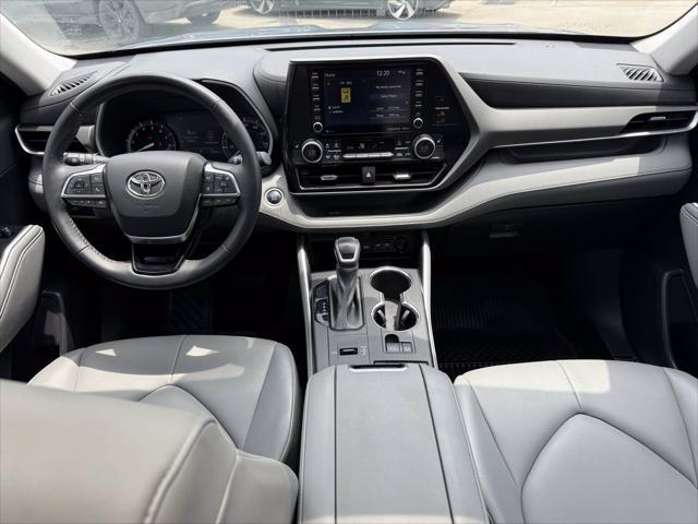 used 2021 Toyota Highlander car, priced at $31,750