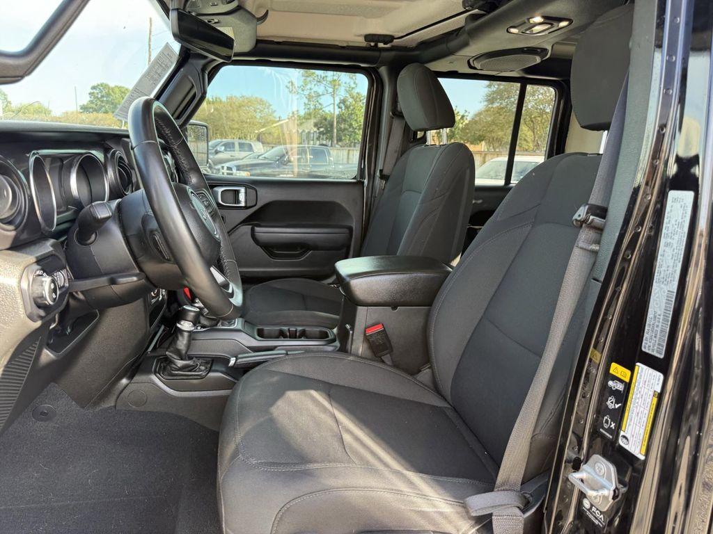 used 2022 Jeep Gladiator car, priced at $27,500