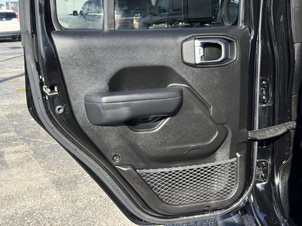 used 2022 Jeep Gladiator car, priced at $27,500