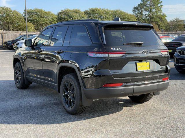 new 2025 Jeep Grand Cherokee car, priced at $37,054