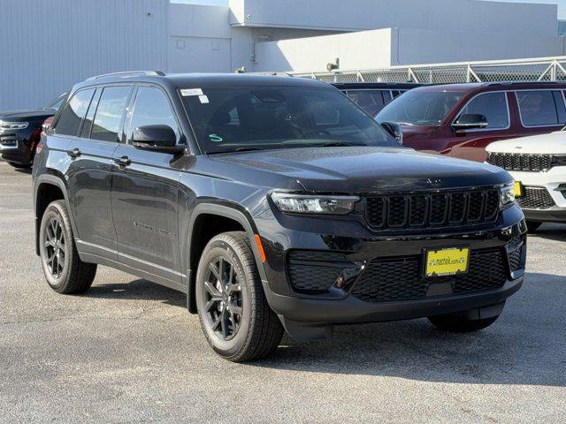 new 2025 Jeep Grand Cherokee car, priced at $37,054