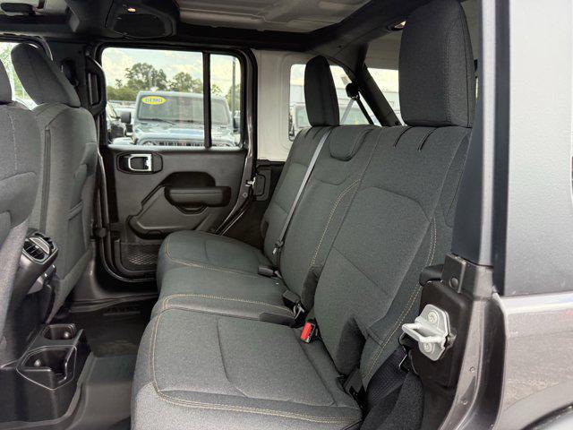 new 2025 Jeep Wrangler car, priced at $36,766