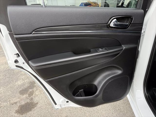 used 2021 Jeep Grand Cherokee car, priced at $32,500
