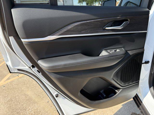 new 2025 Jeep Grand Cherokee car, priced at $42,124