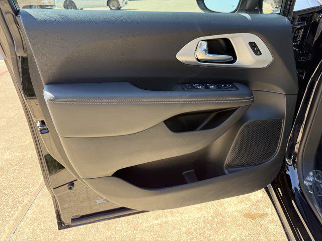 new 2026 Chrysler Pacifica car, priced at $47,824