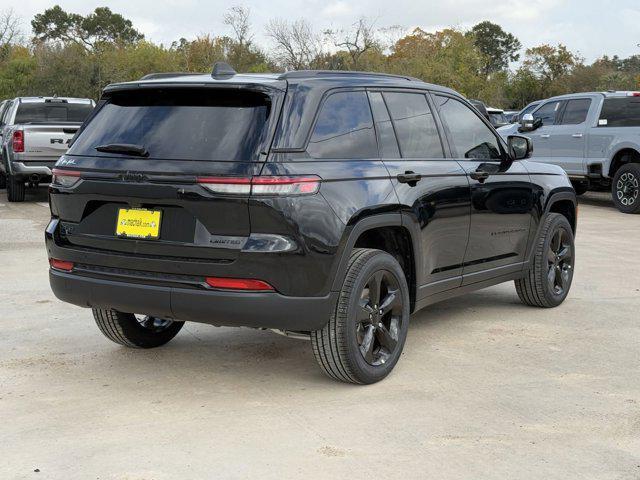 new 2025 Jeep Grand Cherokee car, priced at $40,191