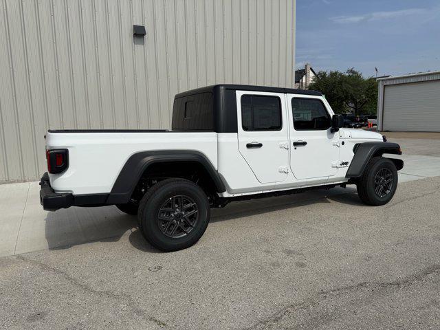 new 2025 Jeep Gladiator car, priced at $35,640