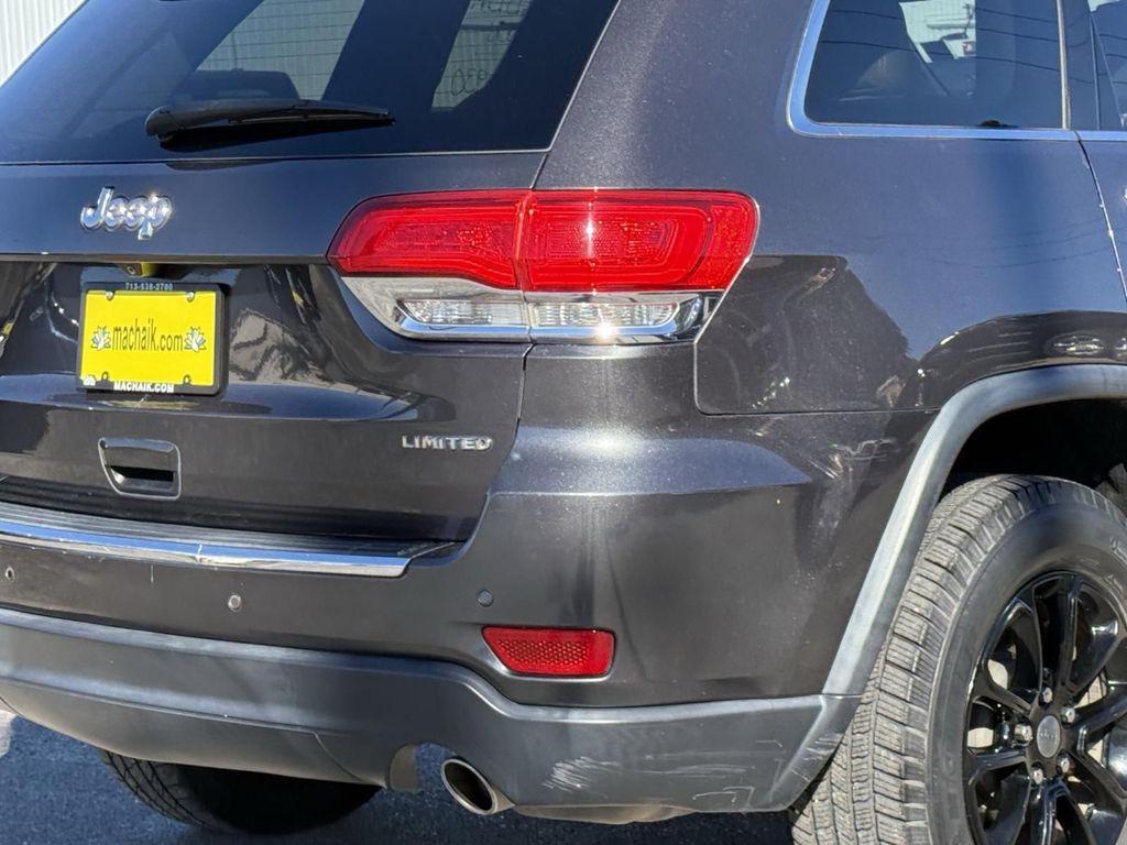 used 2015 Jeep Grand Cherokee car, priced at $13,500