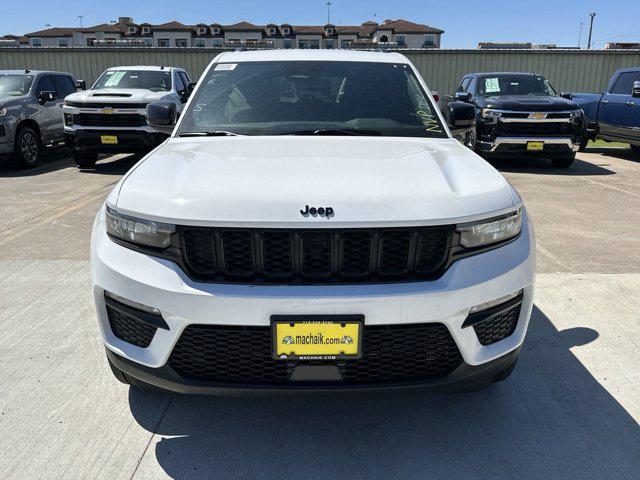 new 2024 Jeep Grand Cherokee car, priced at $38,498