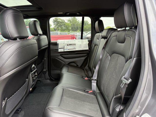 new 2025 Jeep Grand Cherokee car, priced at $35,905