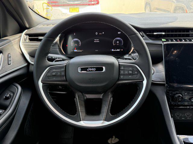 new 2025 Jeep Grand Cherokee car, priced at $40,742