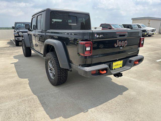 new 2024 Jeep Gladiator car, priced at $47,038