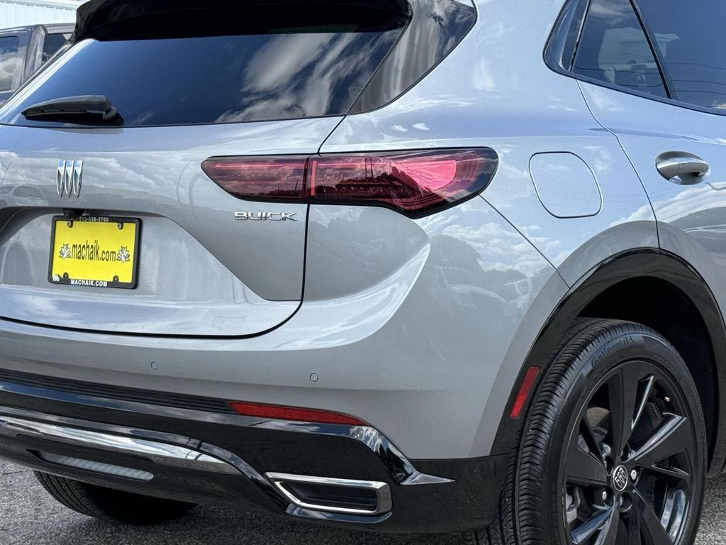 used 2024 Buick Envision car, priced at $29,750