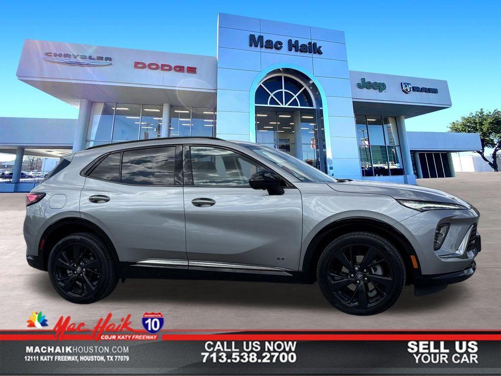 used 2024 Buick Envision car, priced at $29,750