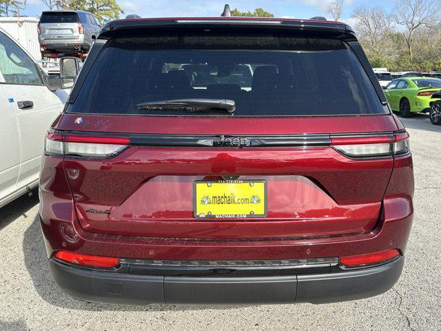 new 2024 Jeep Grand Cherokee car, priced at $37,301